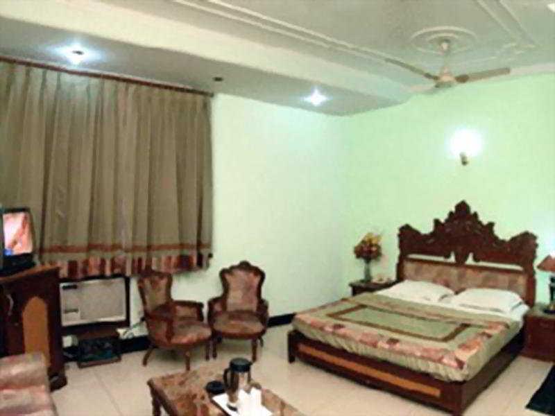Hotel Sunstar Heritage Új-Delhi Szoba fotó